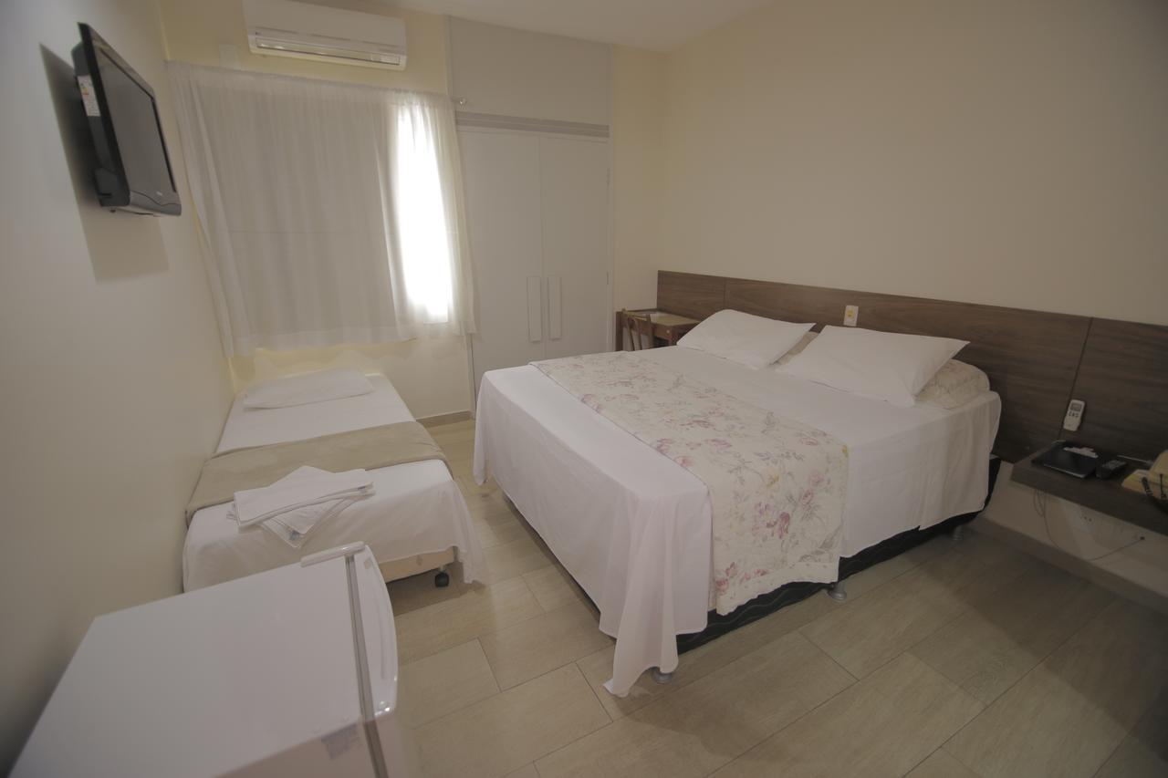 Hotel Plenotel Колатина Екстериор снимка