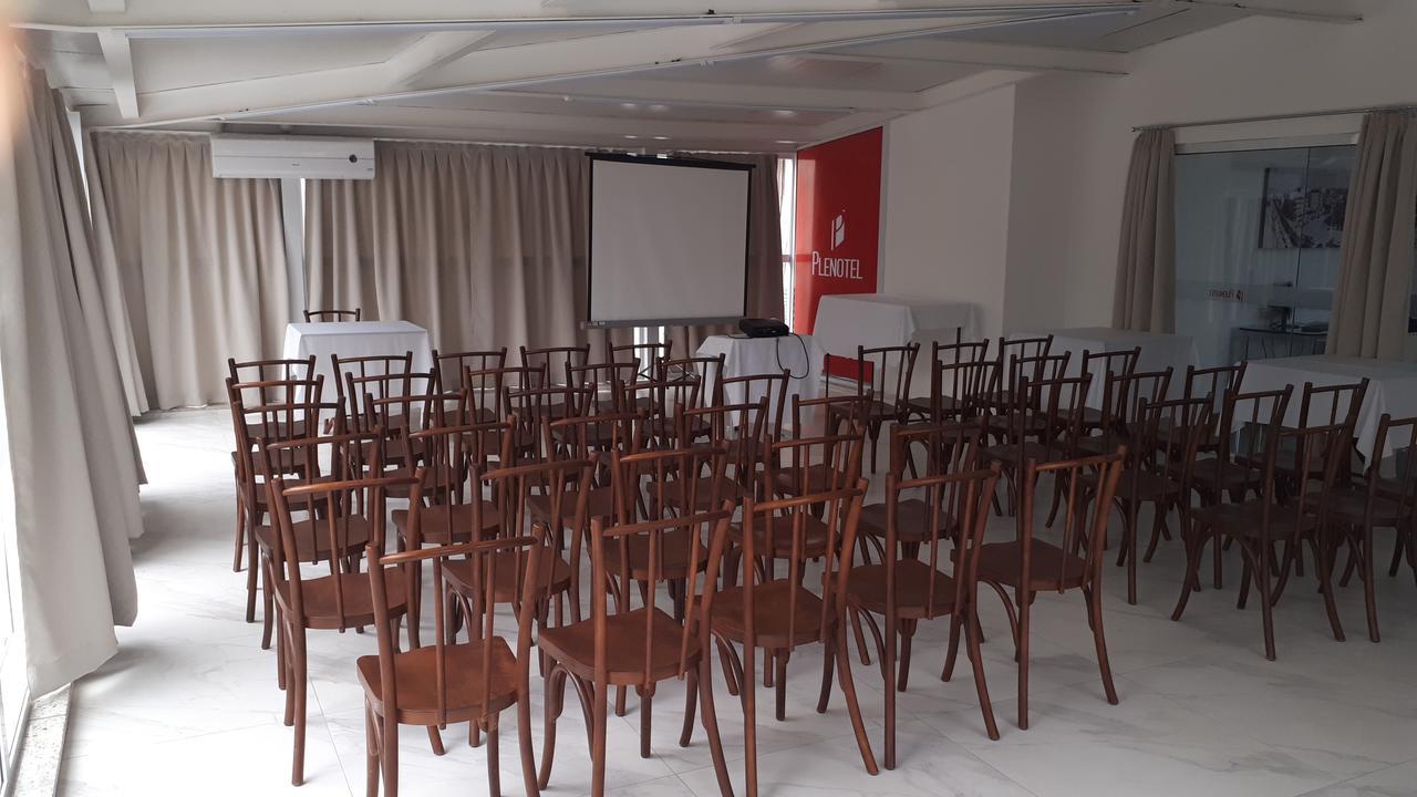 Hotel Plenotel Колатина Екстериор снимка